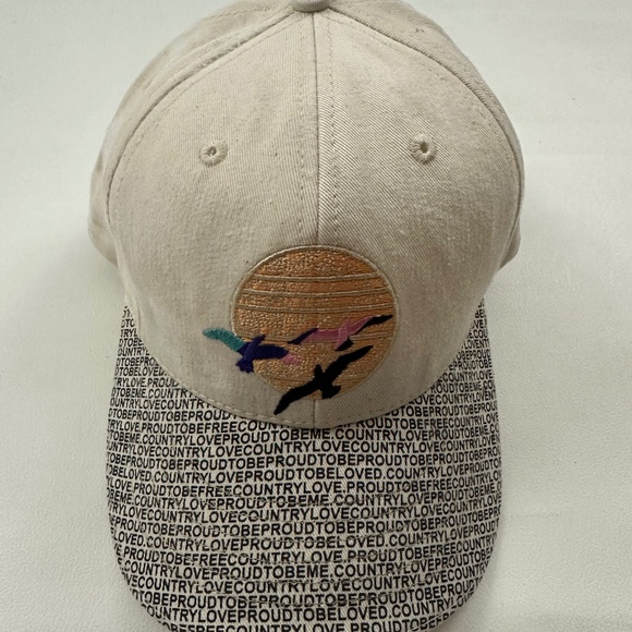 New Country Love Logo Graphic Beige Adjustable Baseball Cap Hat One Size - Picture 1 of 7